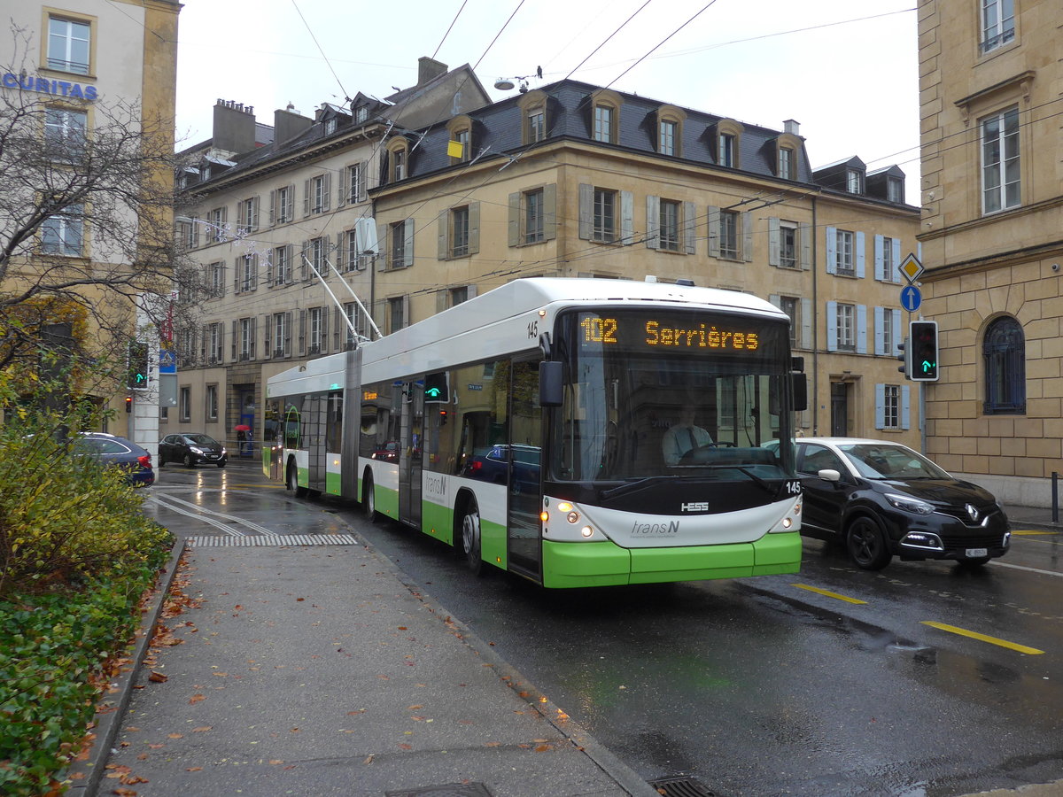 (186'615) - transN, La Chaux-de-Fonds - Nr. 145 - Hess/Hess Gelenktrolleybus (ex TN Neuch�tel Nr. 145) am 25. November 2017 in Neuch�tel, Place Pury