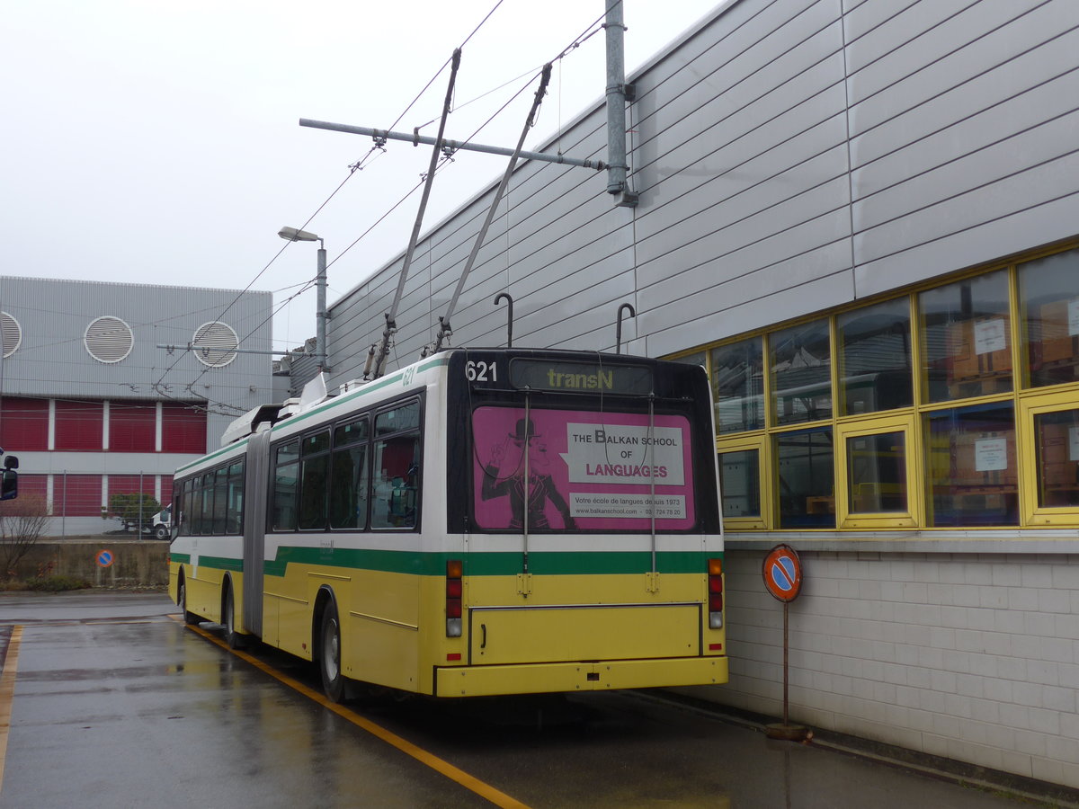 (186'681) - transN, La Chaux-de-Fonds - Nr. 621 - NAW/Hess Gelenktrolleybus (ex TN Neuch�tel Nr. 121) am 25. November 2017 in Marin, D�p�t