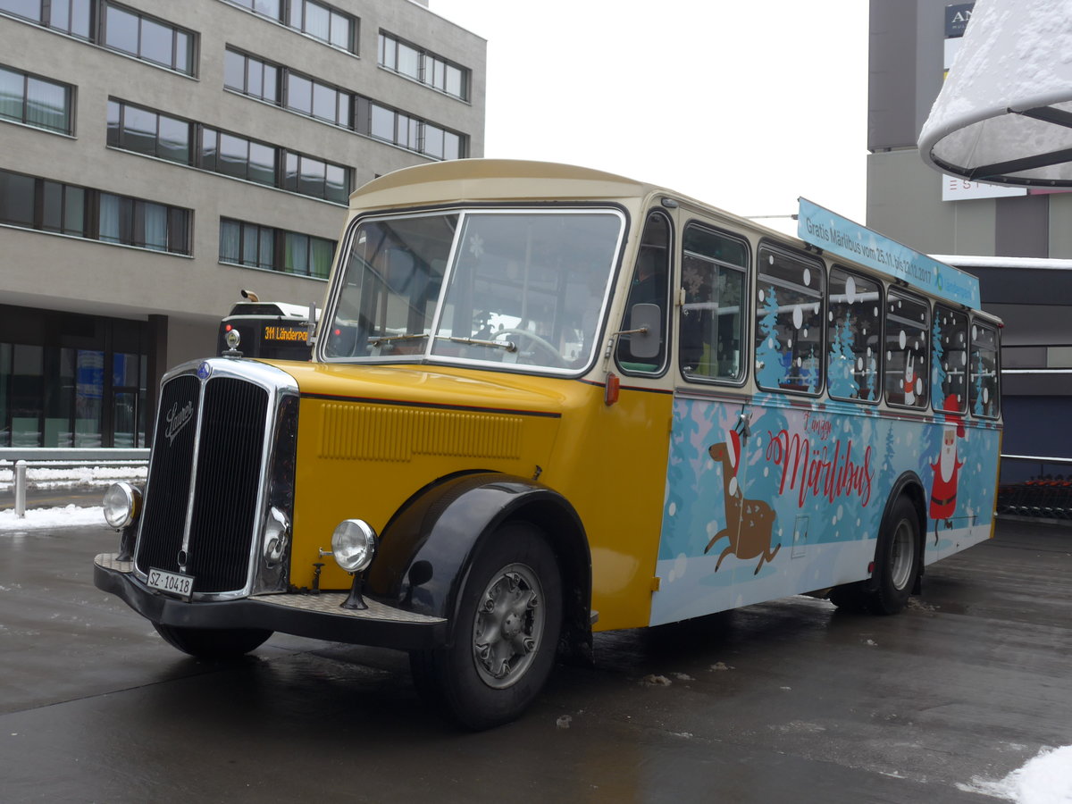(186'808) - Oldie-Tours Z�risee, Wollerau - Nr. 2/SZ 10'418 - Saurer/R&J (ex Jaggi, Kippel Nr. 4) am 9. Dezember 2017 in Stans, L�nderpark
