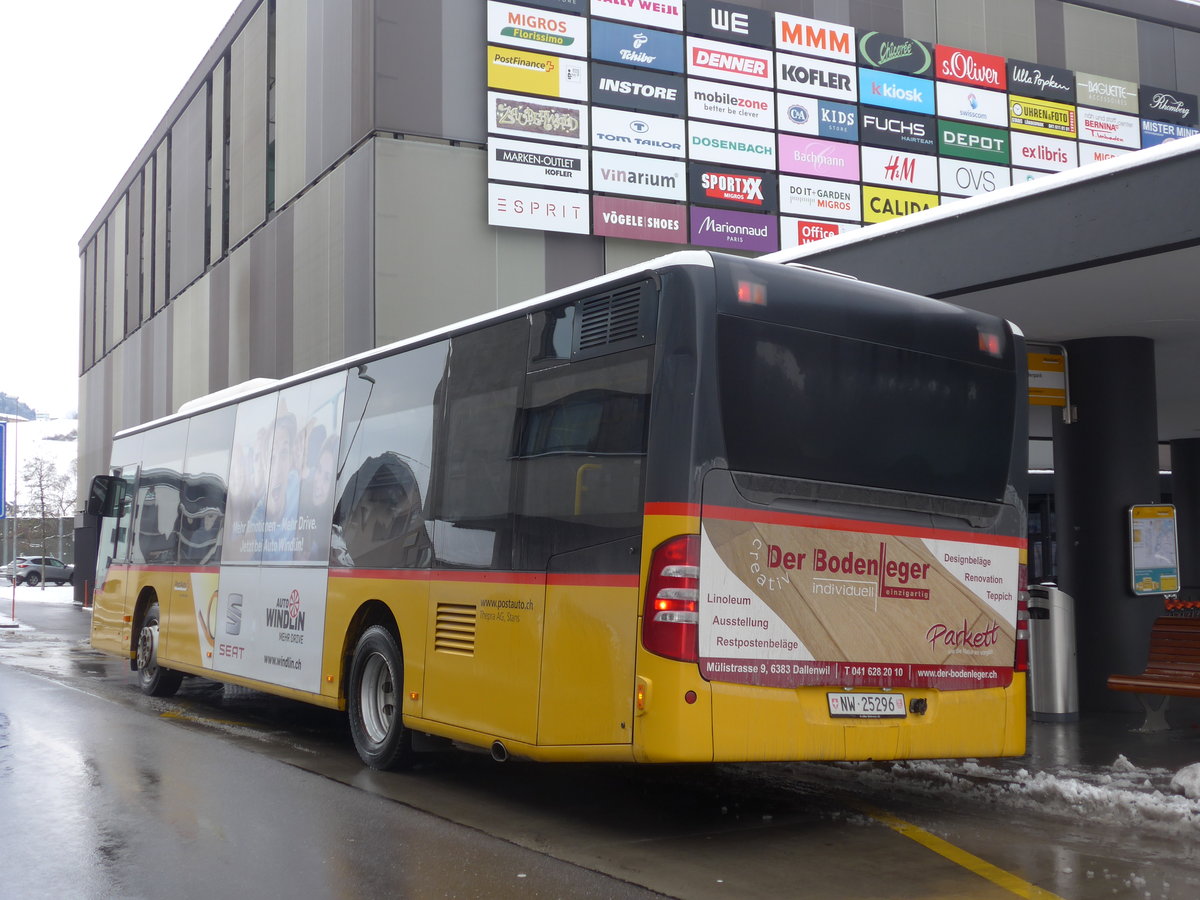 (186'821) - Thepra, Stans - Nr. 30/NW 25'296 - Mercedes am 9. Dezember 2017 in Stans, L�nderpark