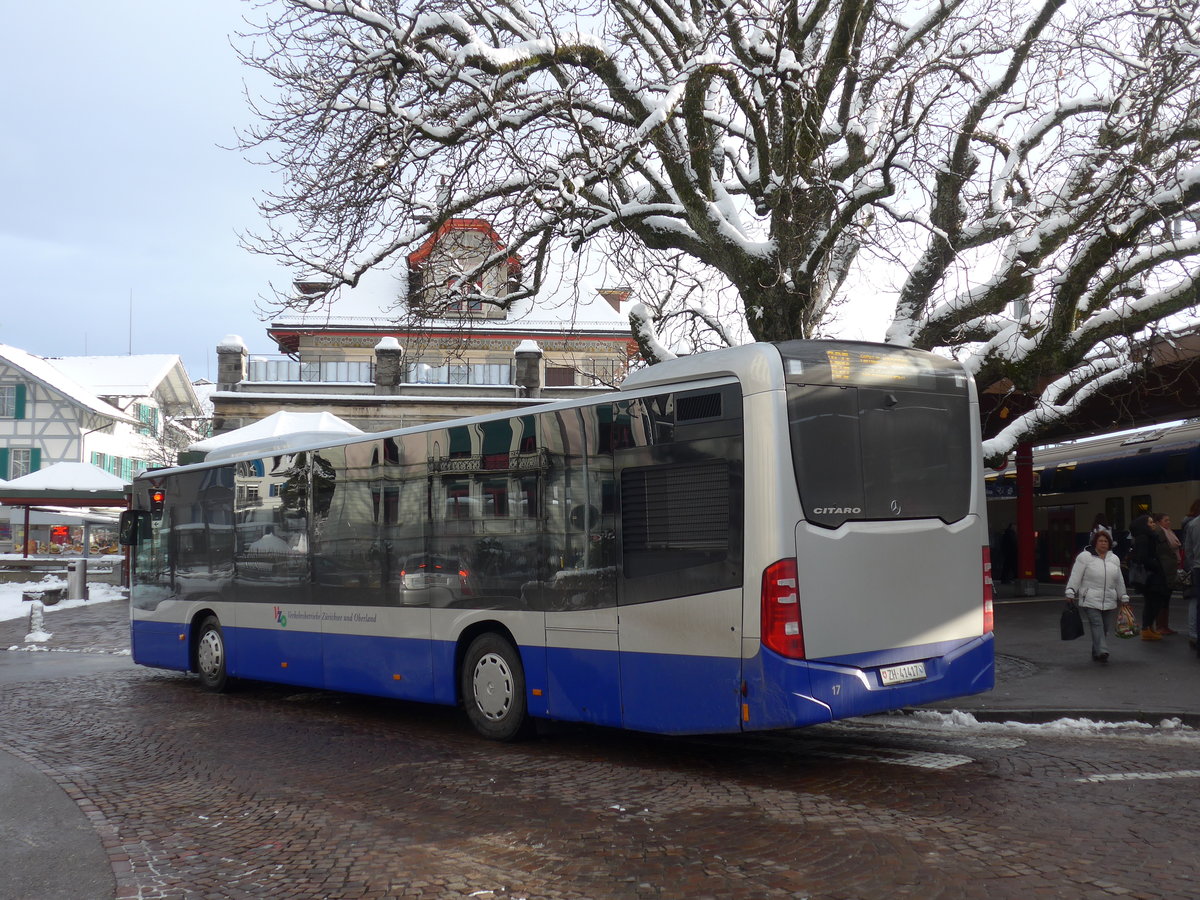 (186'886) - VZO Gr�ningen - Nr. 17/ZH 41'417 - Mercedes am 9. Dezember 2017 beim Bahnhof Wetzikon