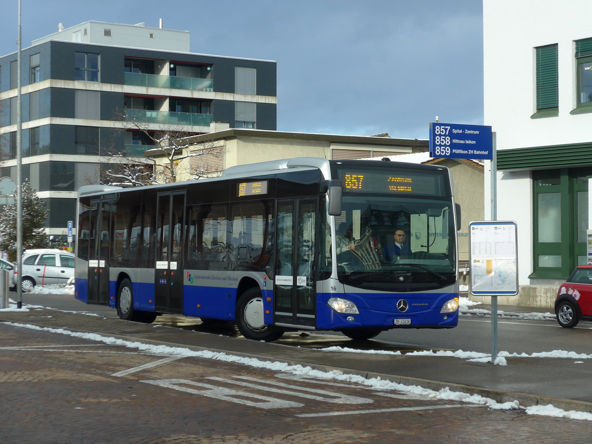 (186'890) - VZO Gr�ningen - Nr. 16/ZH 41'416 - Mercedes am 9. Dezember 2017 beim Bahnhof Wetzikon
