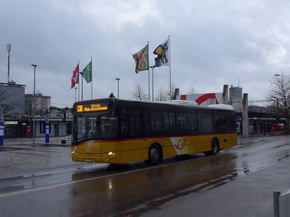 (186'958) - Schmidt, Oberb�ren - SG 267'101 - Solaris am 14. Dezember 2017 beim Bahnhof Wil