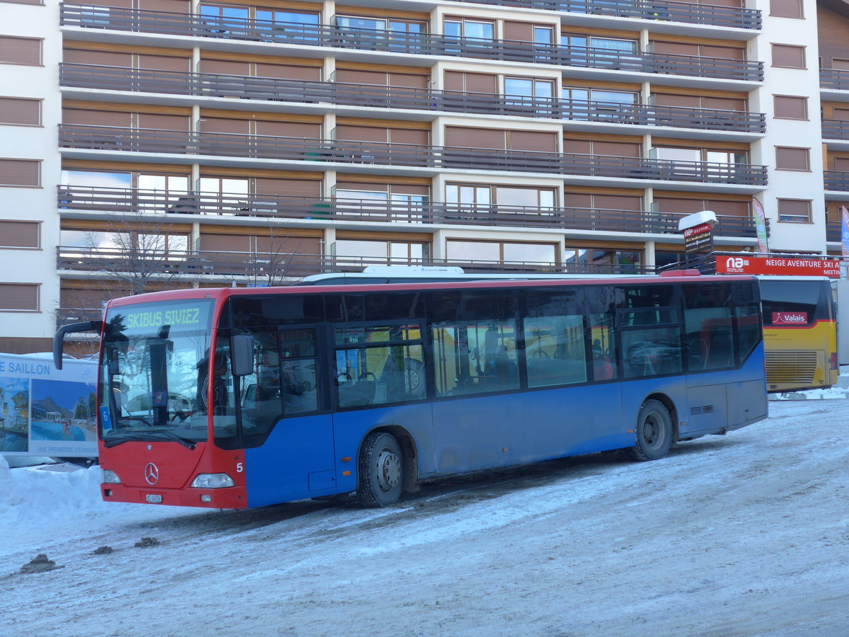 (186'983) - Lathion, Sion - Nr. 5/VS 24'726 - Mercedes (ex Chrisma, St. Moritz Nr. 1) am 17. Dezember 2017 in Haute-Nendaz, T�l�cabine