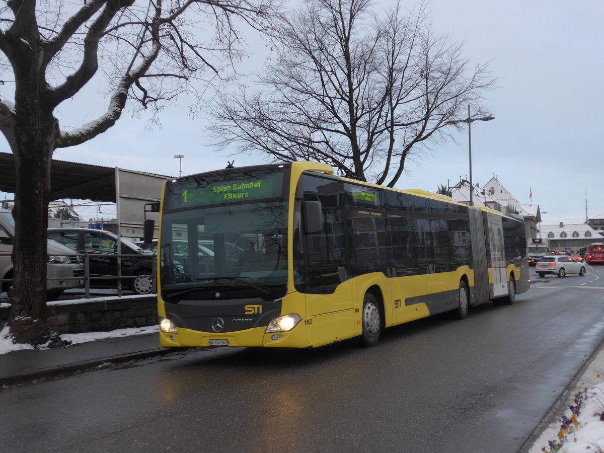 (187'101) - STI Thun - Nr. 162/BE 752'162 - Mercedes am 18. Dezember 2017 bei der Schiffl�ndte Thun