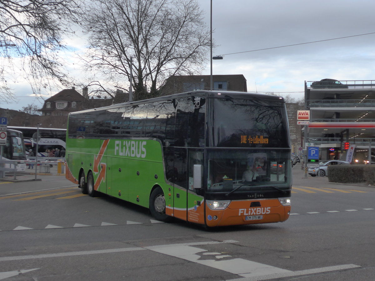 (187'453) - Aus Frankreich: Flixbus - EM 375 NK - Van Hool am 26. Dezember 2017 in Z�rich, Sihlquai