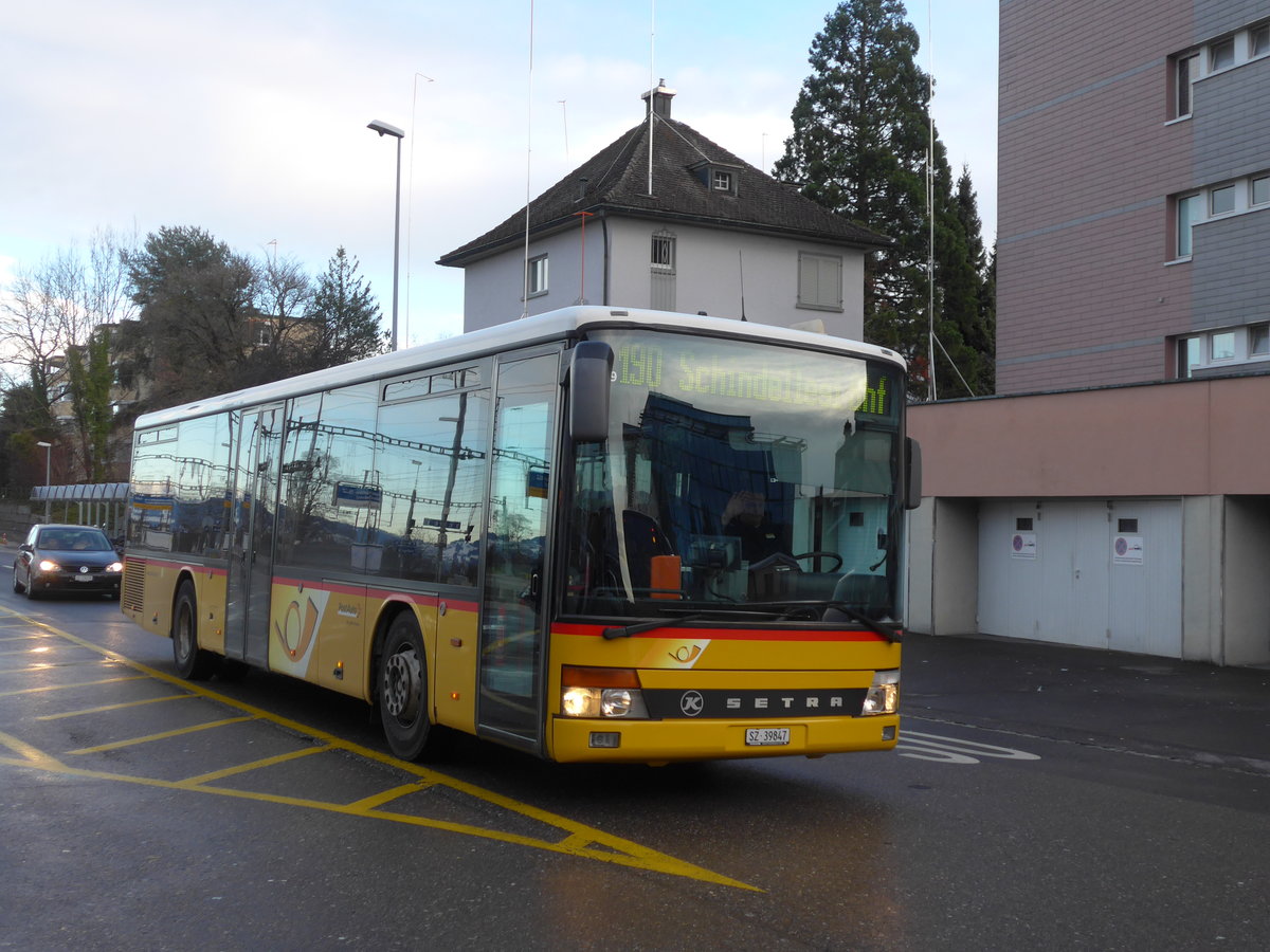 (187'616) - Schuler, Feusisberg - SZ 39'847 - Setra (ex PostAuto Ostschweiz; ex P 25'644) am 1. Januar 2018 beim Bahnhof Pf�ffikon