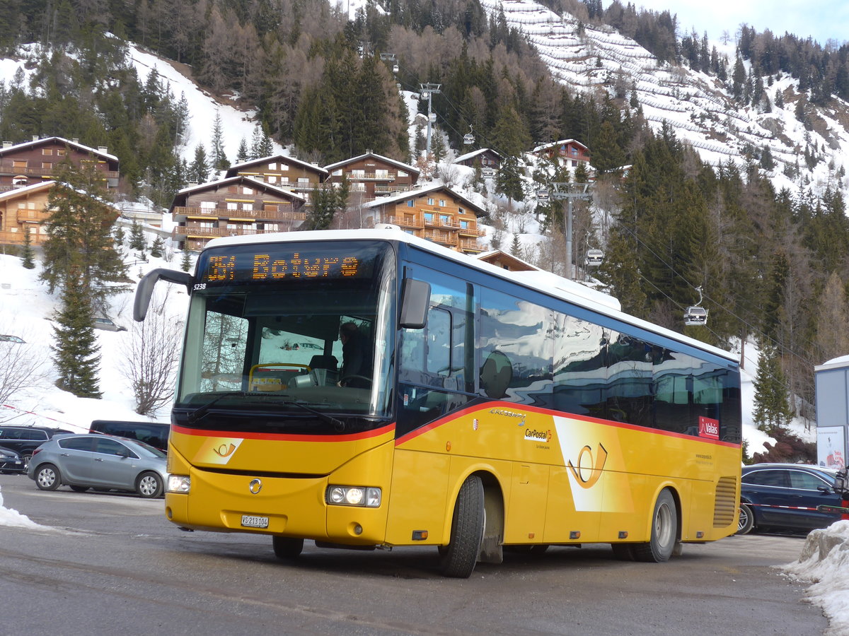 (187'910) - Buchard, Leytron - VS 213'104 - Irisbus am 14. Januar 2018 in Anz�re, T�l�cabine