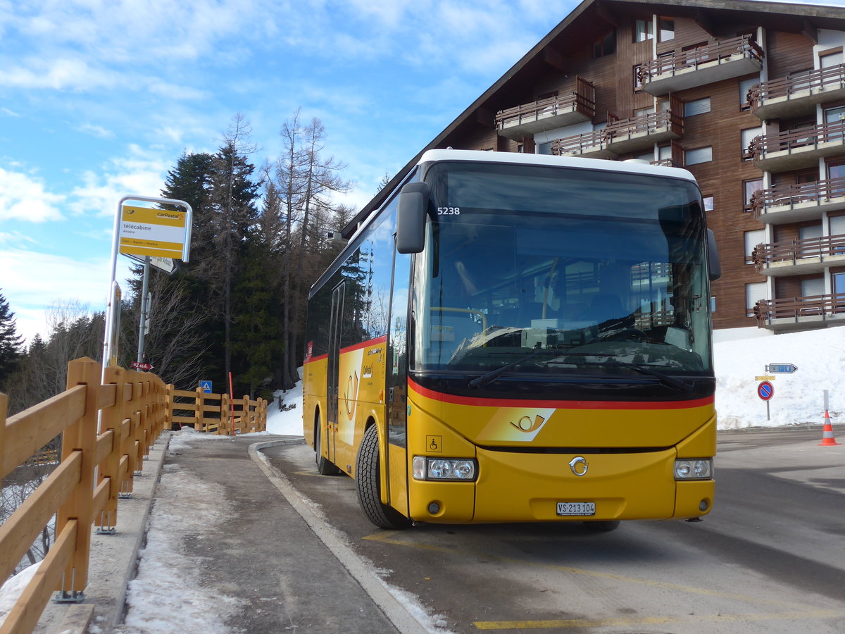 (187'919) - Buchard, Leytron - VS 213'104 - Irisbus am 14. Januar 2018 in Anz�re, T�l�cabine