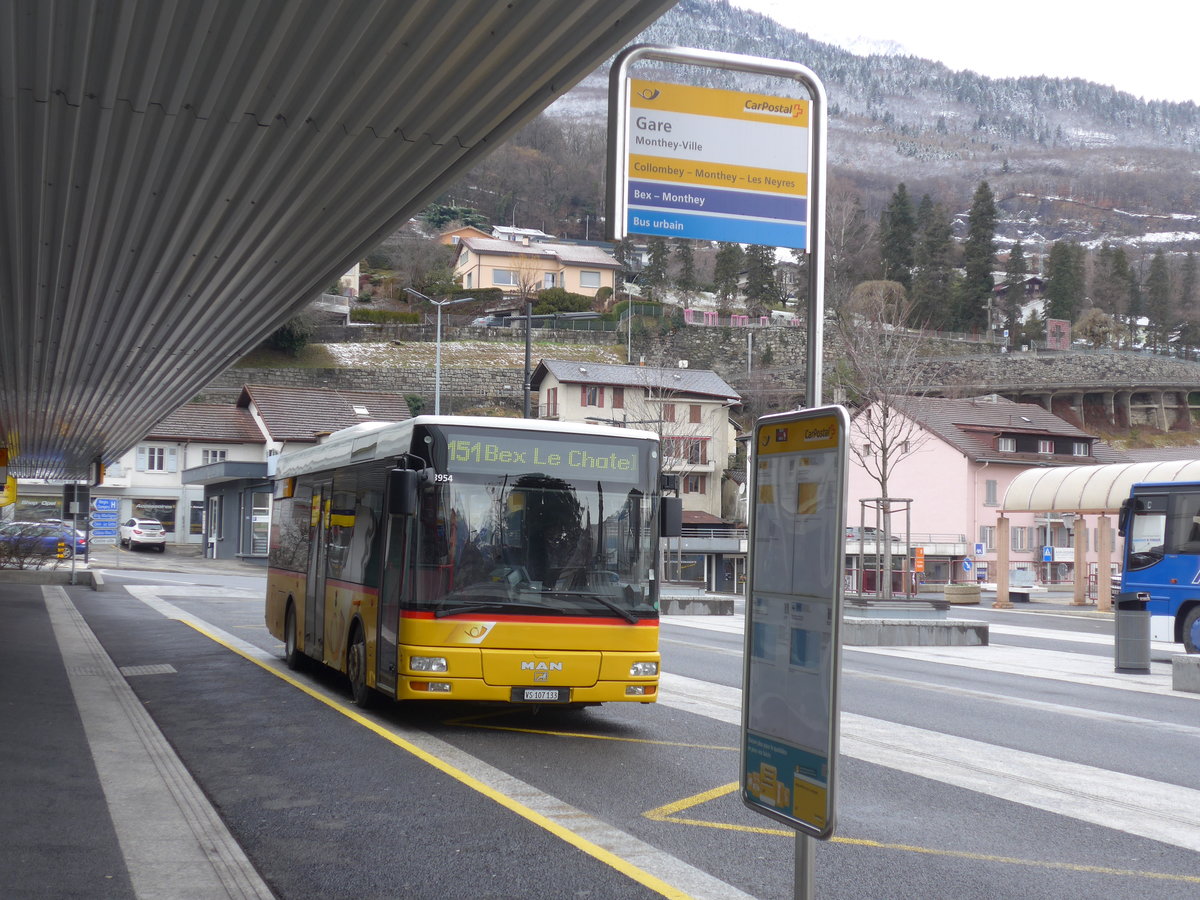 (188'015) - TPC Aigle - VS 107'133 - MAN/G�ppel (ex VD 1261) am 20. Januar 2018 beim Bahnhof Monthey-Ville