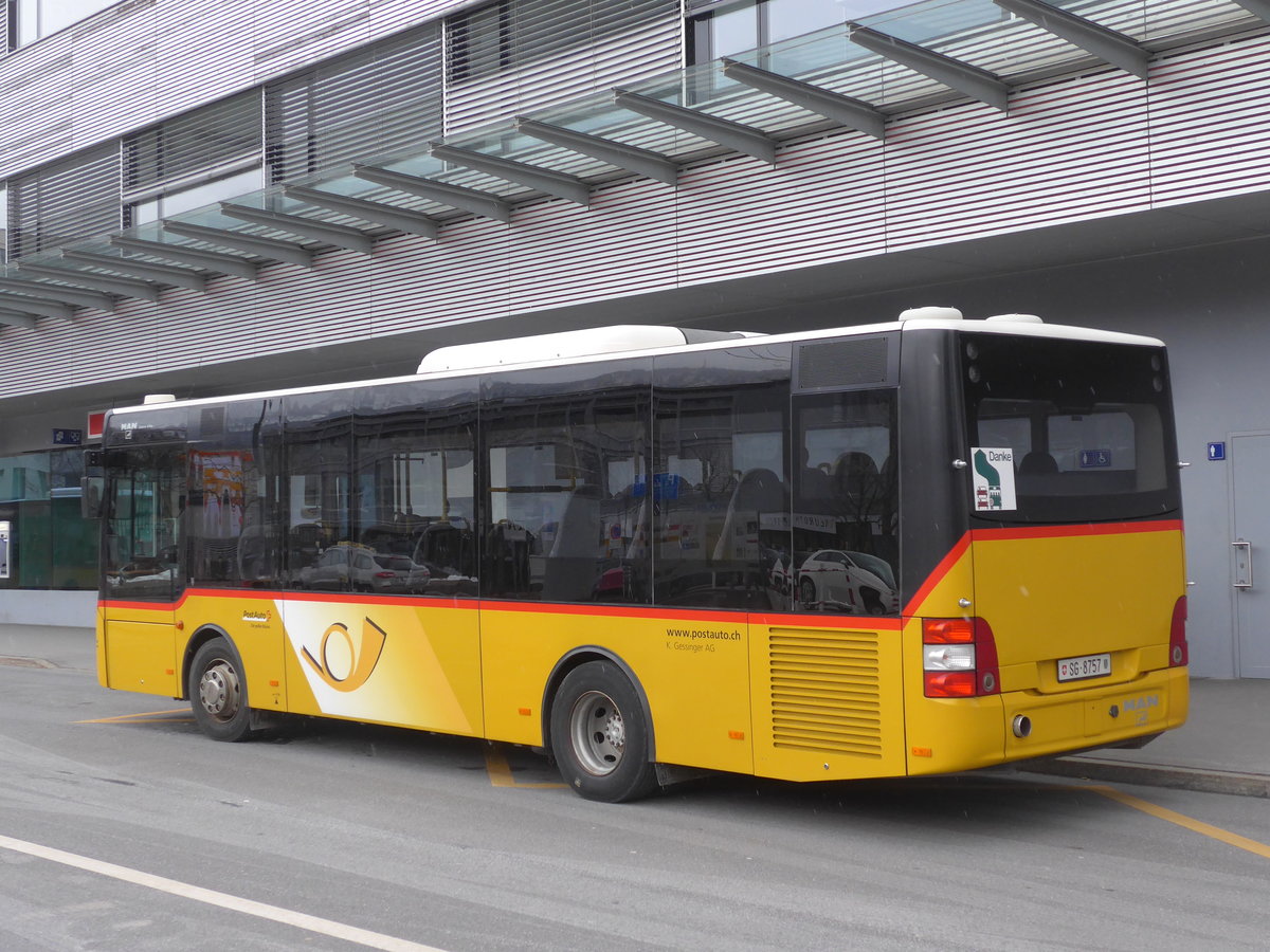 (188'100) - Gessinger, Bad Ragaz - SG 8757 - MAN/G�ppel am 3. Februar 2018 beim Bahnhof Landquart