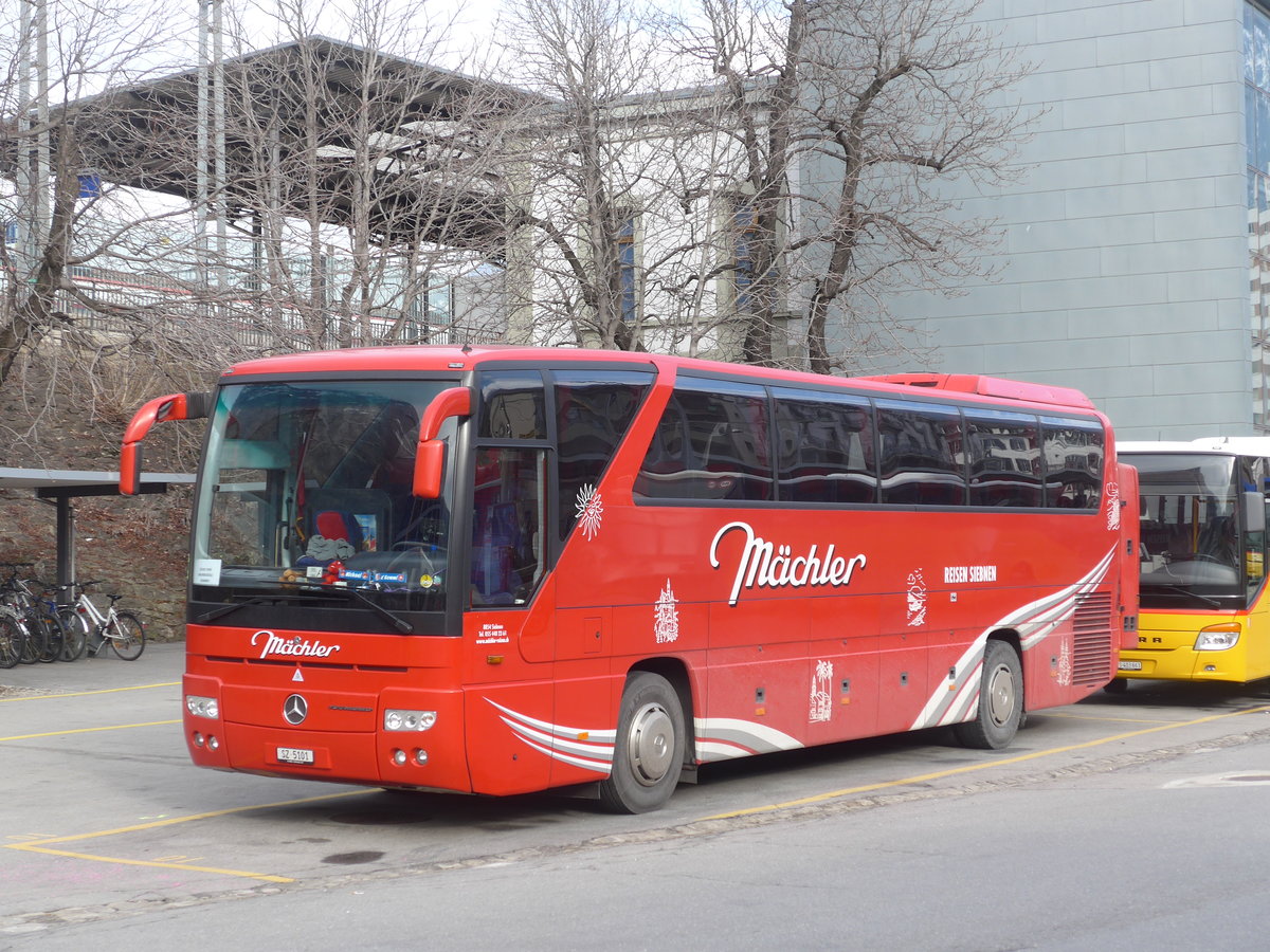 (188'441) - M�chler, Siebnen - SZ 5101 - Mercedes am 11. Februar 2018 beim Bahnhof Brig