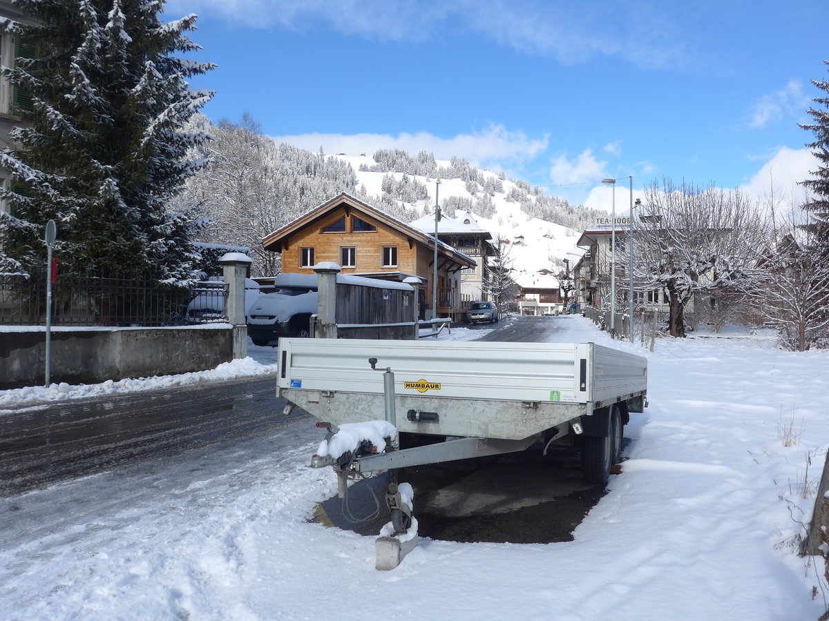 (188'466) - AFA Adelboden - Nr. 66/BE 589'637 - Humbaur Gep�ckanh�nger am 12. Februar 2018 beim Bahnhof Zweisimmen