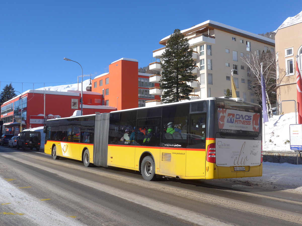 (188'510) - PostAuto Graub�nden - GR 102'356 - Mercedes am 13. Februar 2018 beim Bahnhof Davos Dorf