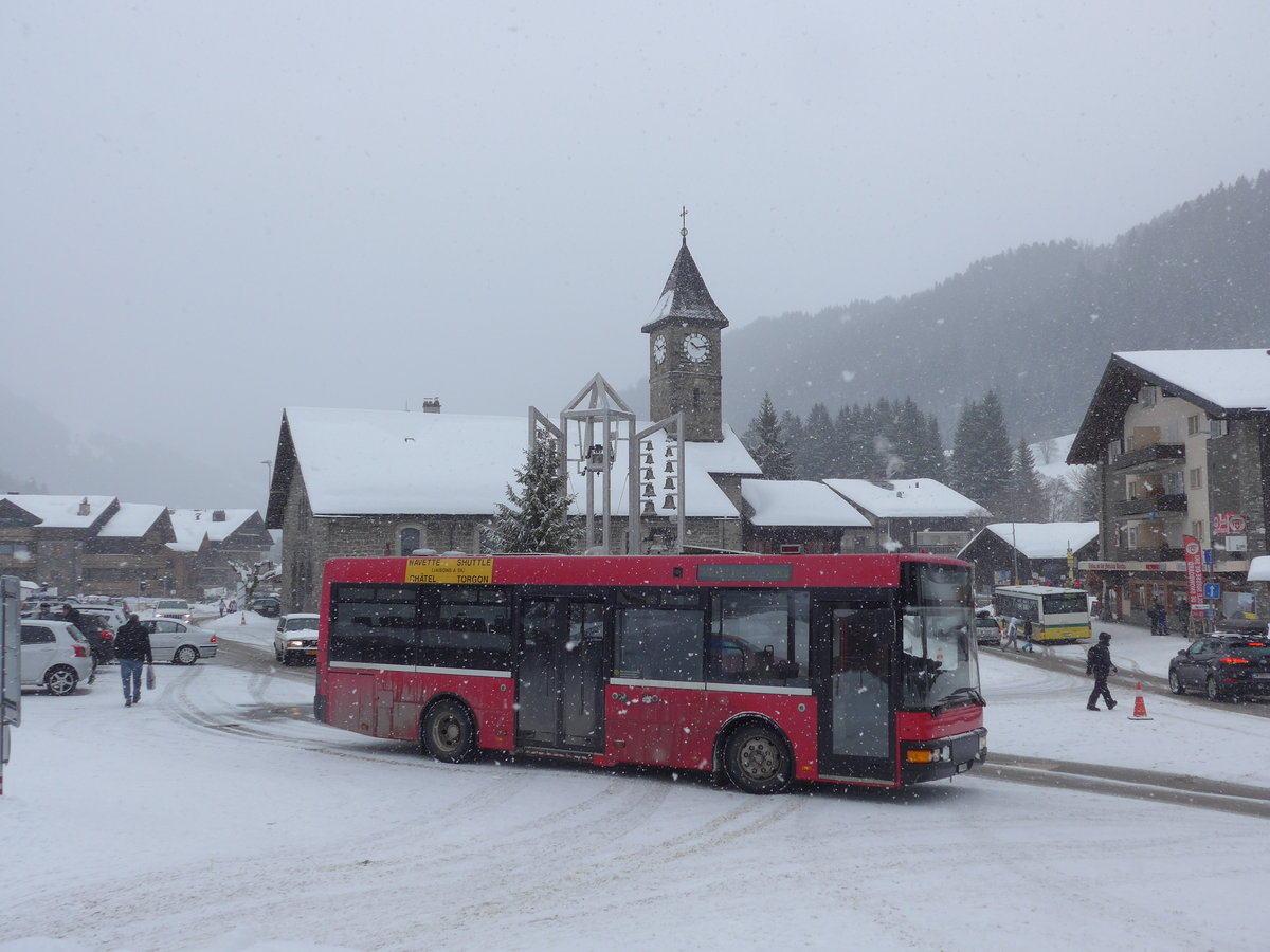 (189'002) - T�l�morgins, Morgins - VS 410'452 - MAN/Berkhof (ex Dysli, Bern Nr. 467; ex Bernmobil, Bern Nr. 452) am 3. M�rz 2018 in Morgins, Post