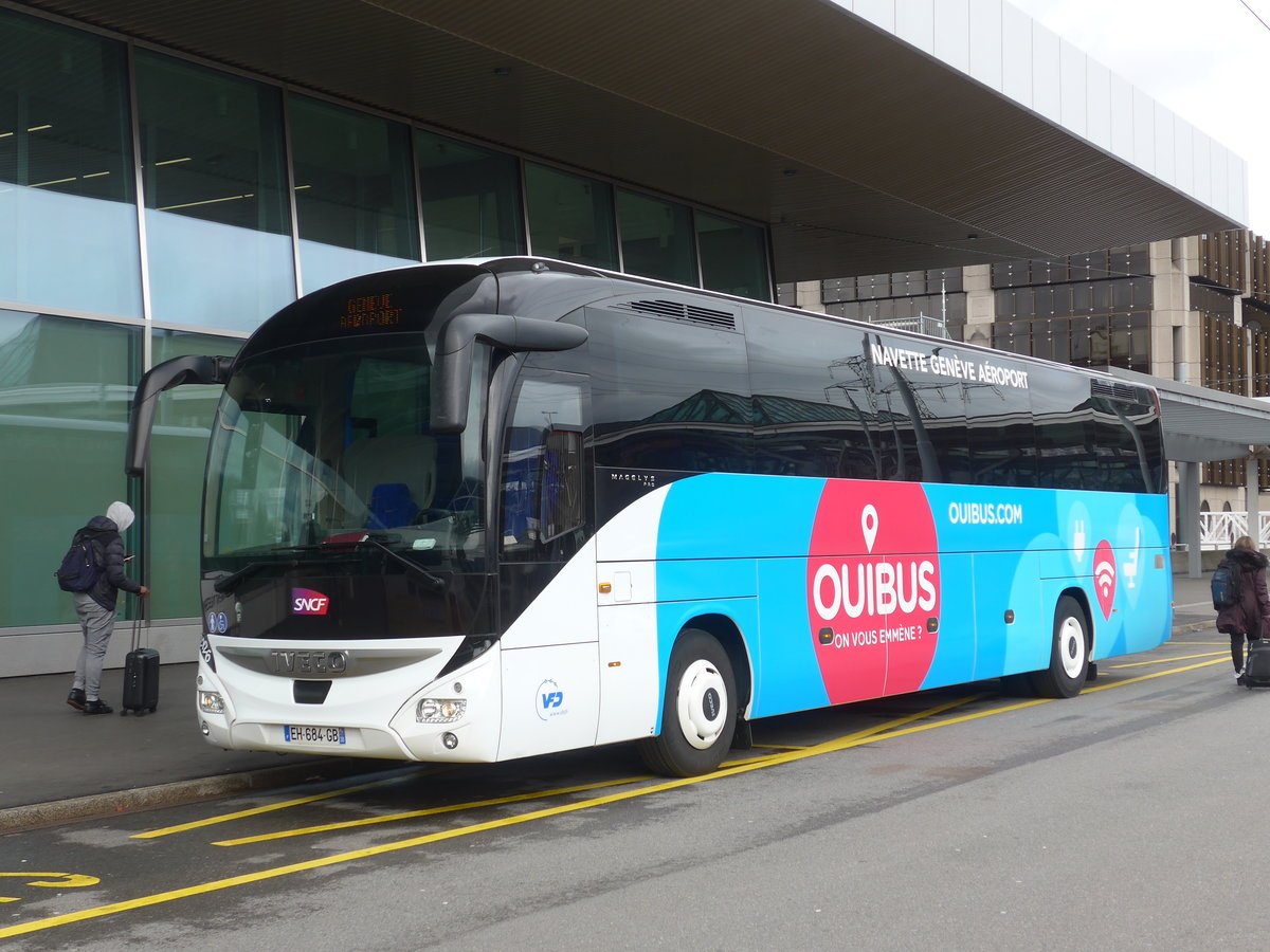 (189'284) - Aus Frankreich: Ouibus, Vitry-sur-Seine - Nr. 2126/EH 684 GB - Iveco am 12. M�rz 2018 in Gen�ve, A�roport