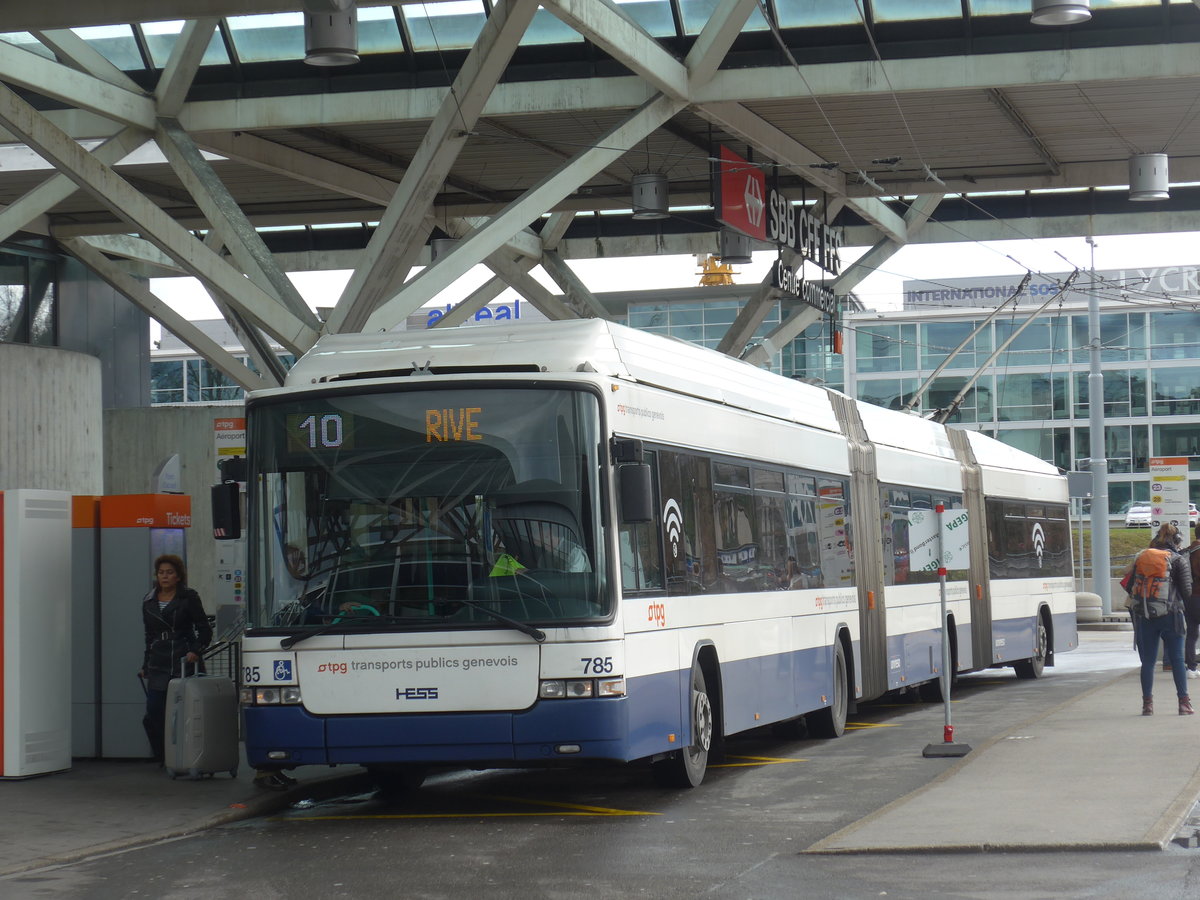 (189'286) - TPG Gen�ve - Nr. 785 - Hess/Hess Doppelgelenktrolleybus am 12. M�rz 2018 in Gen�ve, A�roport