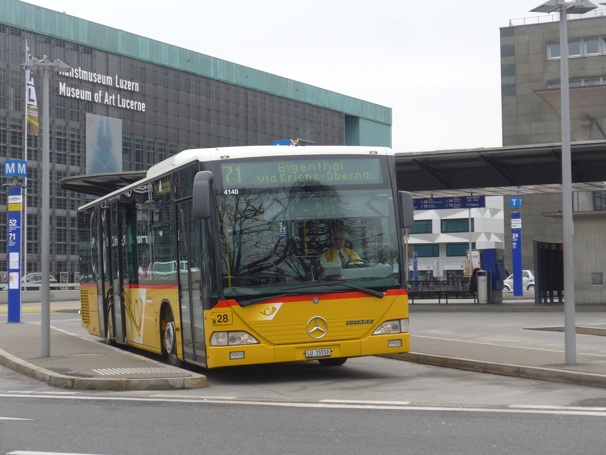 (189'301) - Bucheli, Kriens - Nr. 28/LU 15'550 - Mercedes am 17. M�rz 2018 beim Bahnhof Luzern