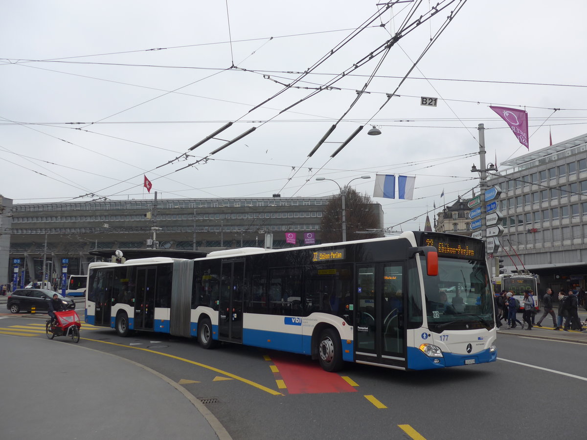 (189'391) - VBL Luzern - Nr. 177/LU 240'539 - Mercedes am 17. M�rz 2018 beim Bahnhof Luzern