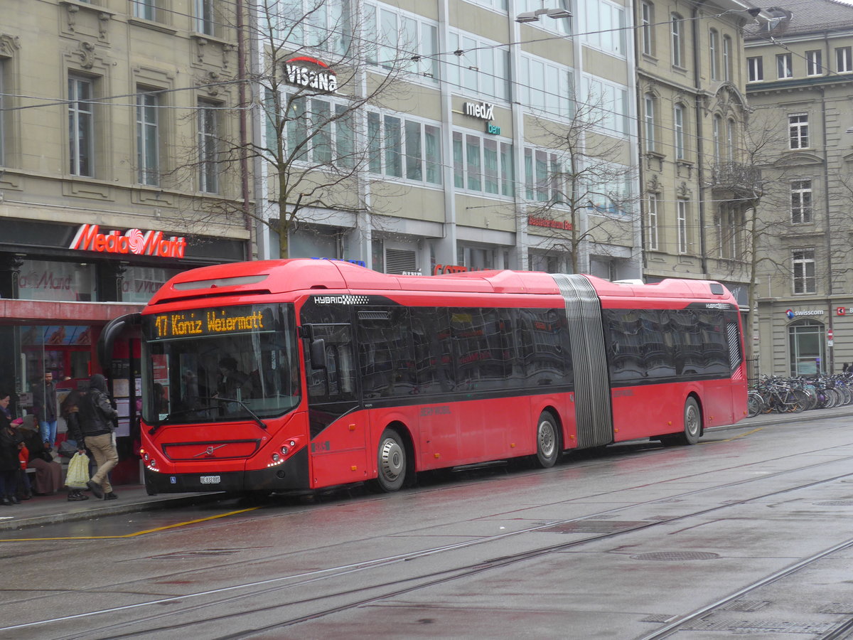 (189'453) - Bernmobil, Bern - Nr. 885/BE 832'885 - Volvo am 17. M�rz 2018 beim Bahnhof Bern