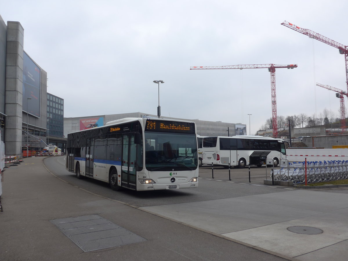 (189'568) - Maag, Kloten - Nr. 28/ZH 454'628 - Mercedes am 19. M�rz 2018 in Z�rich, Flughafen