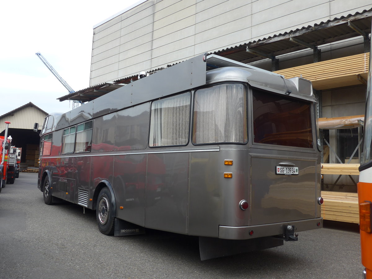 (192'361) - Schneider, Schmerikon - SG 13'934 - FBW/T�scher Hochlenker (ex Basler, Hofstetten; ex VBZ Z�rich Nr. 244) am 5. Mai 2018 in Attikon, Wegm�ller