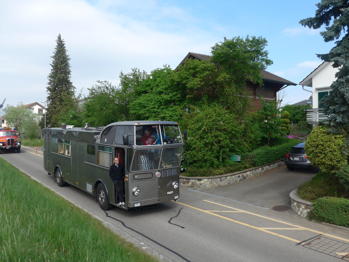 (192'507) - Schneider, Schmerikon - SG 13'934 - FBW/T�scher Hochlenker (ex Basler, Hofstetten; ex VBZ Z�rich Nr. 244) am 5. Mai 2018 in Attikon, Bahnstrasse