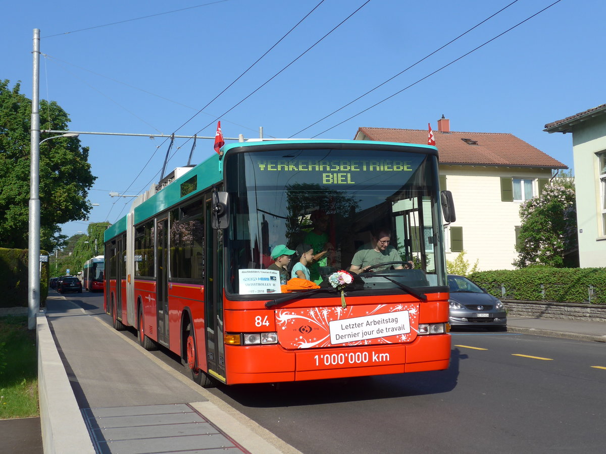 (192'924) - VB Biel - Nr. 84 - NAW/Hess Gelenktrolleybus am 6. Mai 2018 in Biel, B�ttenbergstrasse