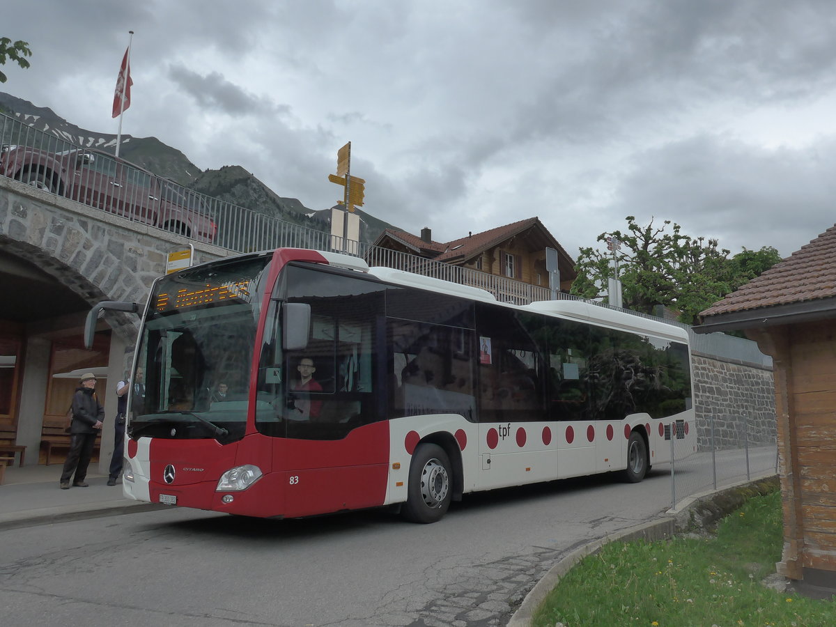 (193'271) - TPF Fribourg - Nr. 83/FR 300'382 - Mercedes am 21. Mai 2018 beim Bahnhof Ch�teau-d'Oex