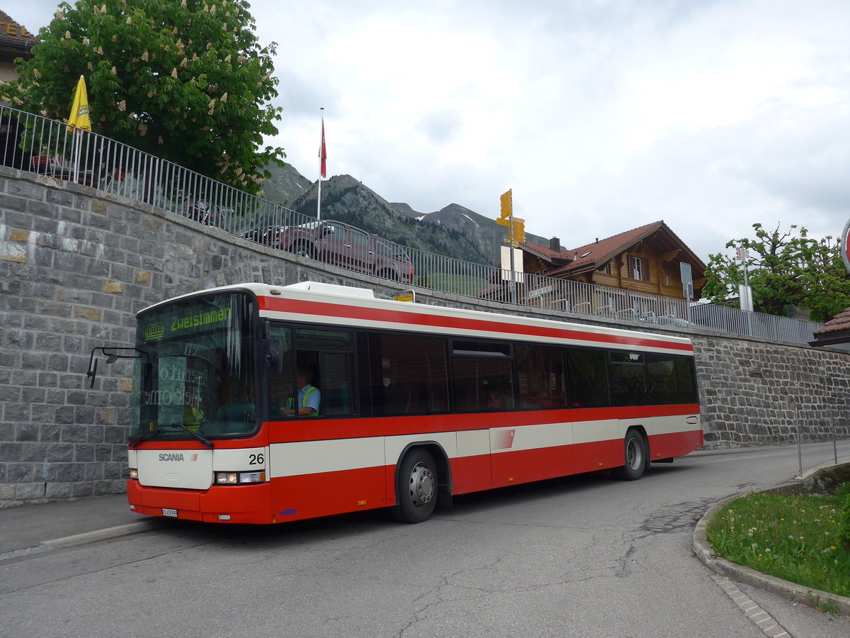 (193'277) - Lathion, Sion - Nr. 26/VS 478'999 - Scania/Hess (ex AAGS Schwyz Nr. 12) am 21. Mai 2018 beim Bahnhof Ch�teau-d'Oex