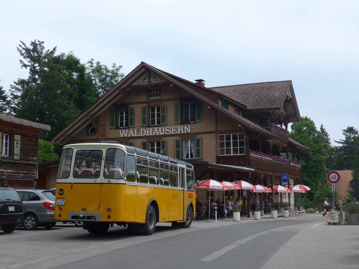 (193'689) - Streiff, Gelterkinden - AG 306'557 - Saurer/Gangloff (ex Oldie-Tours Z�risee, Wollerau; ex OTAG, Wald; ex Leibundgut, Obergoldbach; ex Krebs, Belpberg) am 3. Juni 2018 in Waldh�usern, Kurhaus