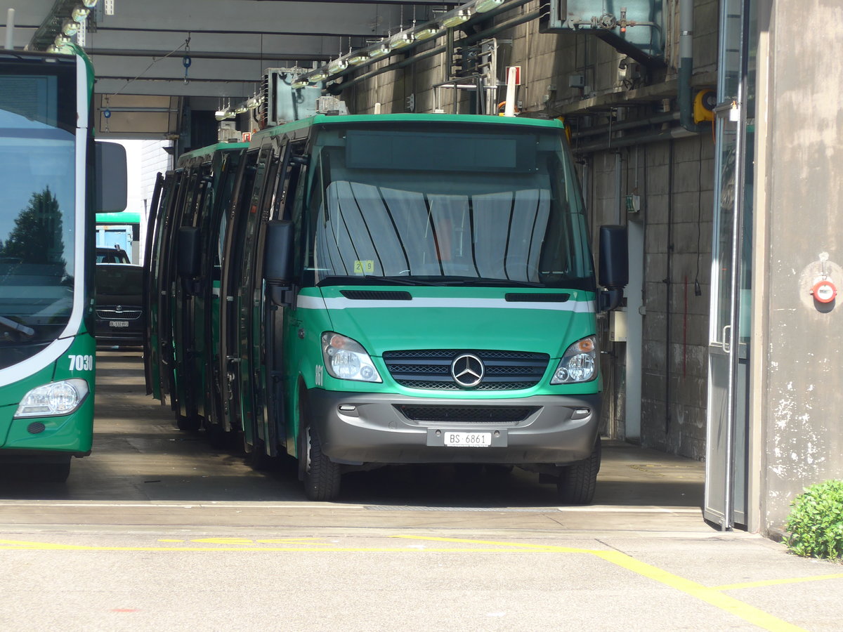(193'896) - BVB Basel - Nr. 861/BS 6861 - Mercedes/Auw�rter am 10. Juni 2018 in Basel, Garage Rankstrasse
