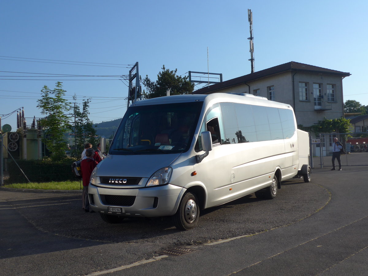 (194'003) - Scheiben, Emmenmatt - BE 891'947 - Iveco am 16. Juni 2018 in Steffisburg, Schw�bis