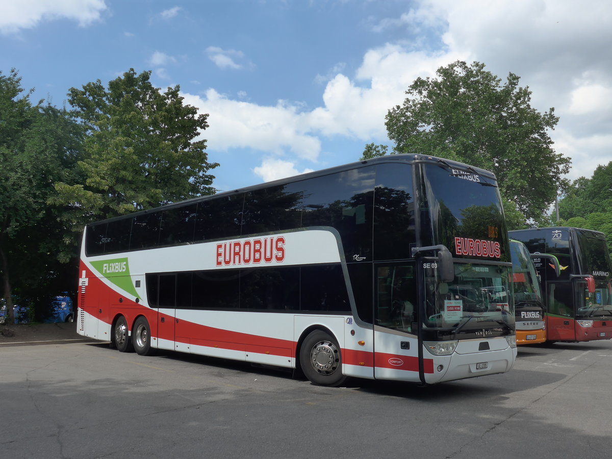 (194'262) - Domo, Glattbrugg - Nr. SE 03/GL 2785 - Van Hool am 18. Juni 2018 in Z�rich, Sihlquai