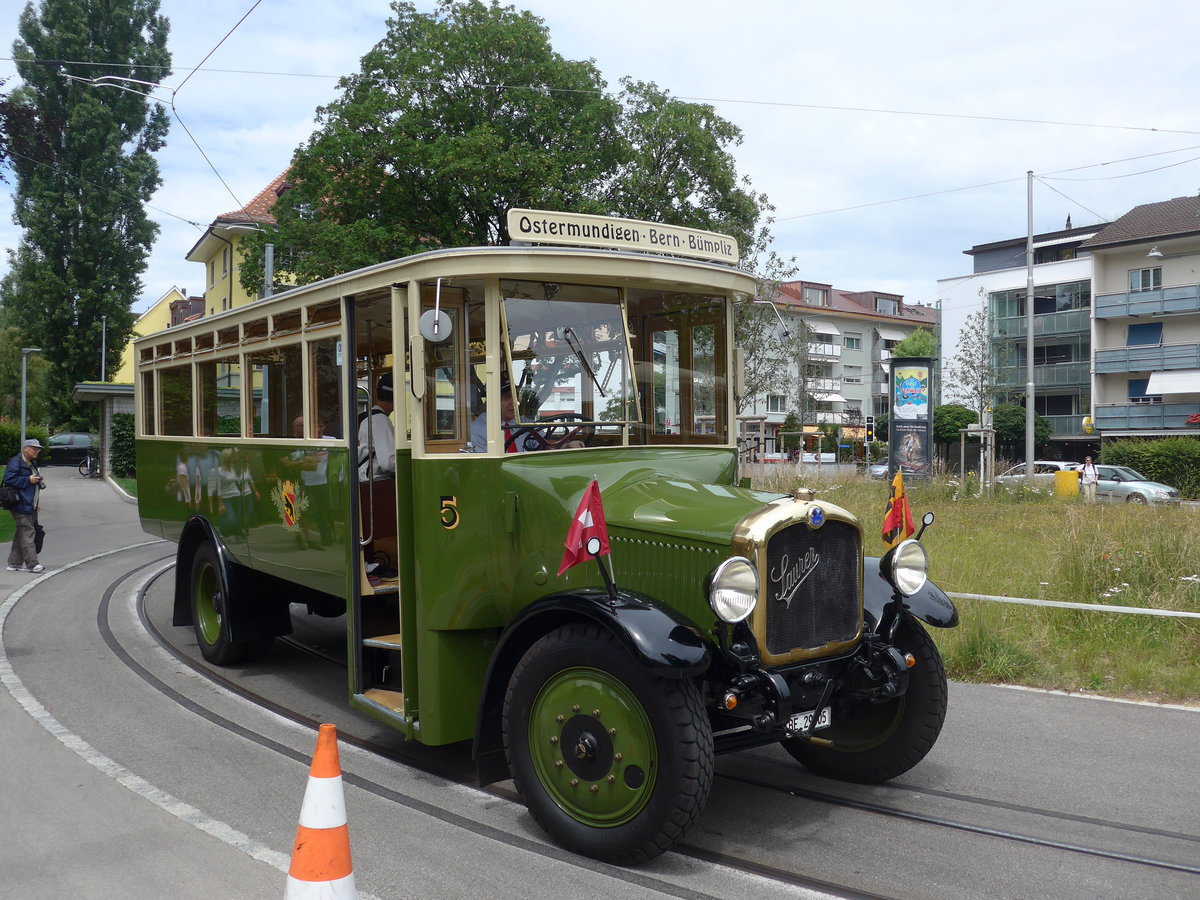 (194'354) - SVB Bern (Bernmobil historique) - Nr. 5/BE 29'005 - Saurer am 24. Juni 2018 in Bern, Weissenb�hl
