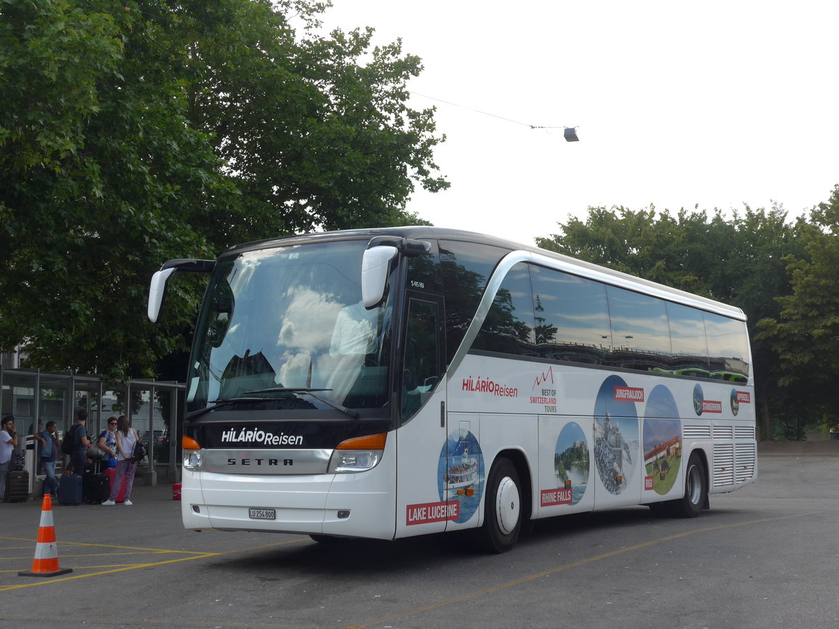 (194'885) - Hil�rio, Sch�tz - LU 254'800 - Setra (ex Marti, Kallnach) am 15. Juli 2018 in Z�rich, Sihlquai