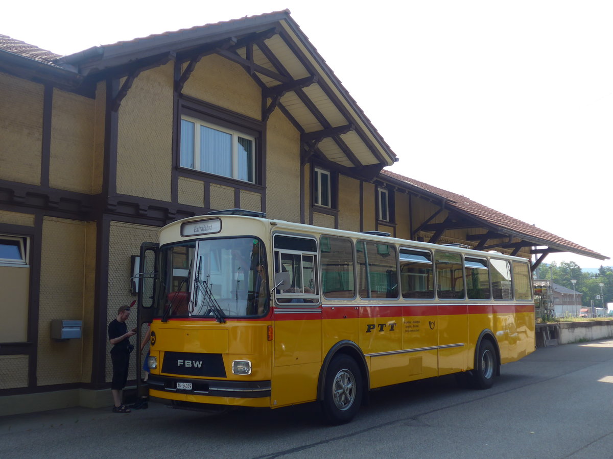 (195'555) - Birchler, Remetschwil - AG 54'039 - FBW/T�scher (ex Gerber, Winkel; ex Eggenberger, M�riken; ex Tanner, Bubendorf; ex P 24'803) am 5. August 2018 beim Bahnhof Emmenmatt