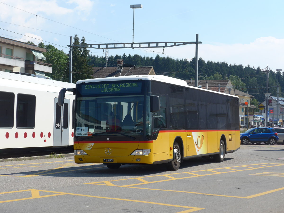 (195'602) - Aus Liechtenstein: Sch�dler, Triesenberg - Nr. 71/FL 39'871 - Mercedes (ex PostAuto Ostschweiz Nr. 20) am 5. August 2018 beim Bahnhof Pal�zieux