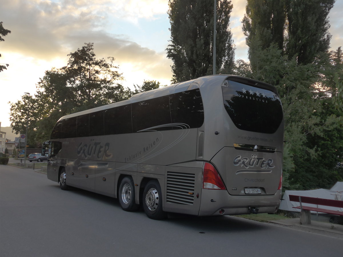(195'808) - Gr�ter, Hochdorf - Nr. 8/LU 15'748 - Neoplan am 11. August 2018 in Thun, Strandbad