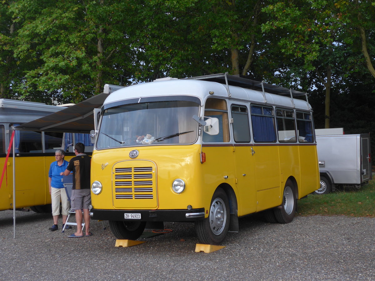(195'866) - Langenegger S., W�denswil - ZH 94'923 - Saurer-OM am 17. August 2018 in Wettingen, Zirkuswiese