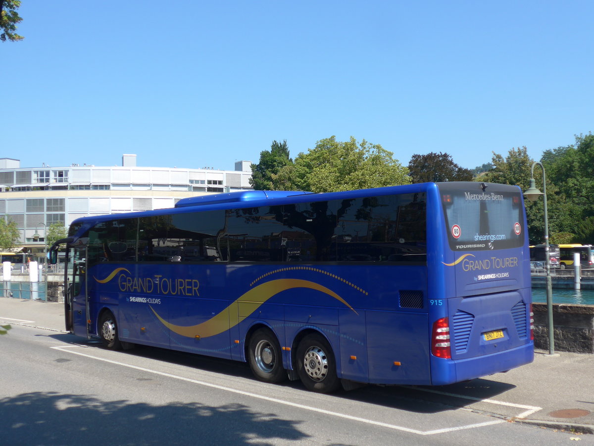 (196'180) - Aus England: Shearings, Wigan - Nr. 915/BN17 JTZ - Mercedes am 22. August 2018 bei der Schiffl�ndte Thun