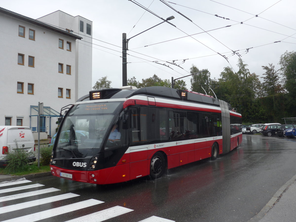 (197'462) - OBUS Salzburg - Nr. 347/S 708 TA - Solaris Gelenktrolleybus am 14. September 2018 beim Bahnhof Salzburg S�d