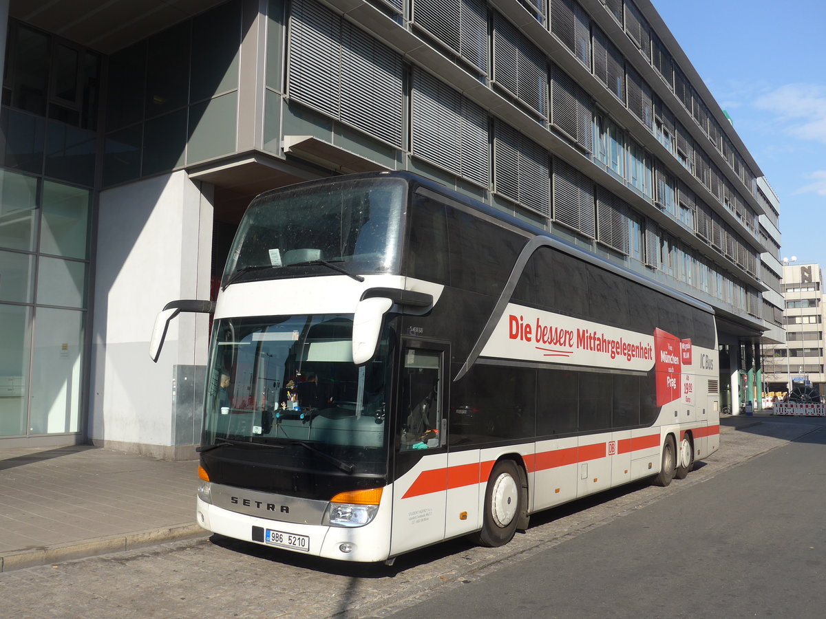 (198'370) - Aus Tschechien: Student Agency, Brno - 9B6 5210 - Setra am 17. Oktober 2018 in N�rnberg, Zentraler Busbahnhof