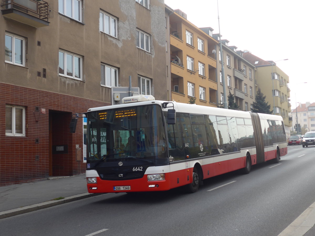 (198'511) - DPP Praha - Nr. 6642/2AA 1346 - SOR am 19. Oktober 2018 in Praha, N�draz� Podbaba