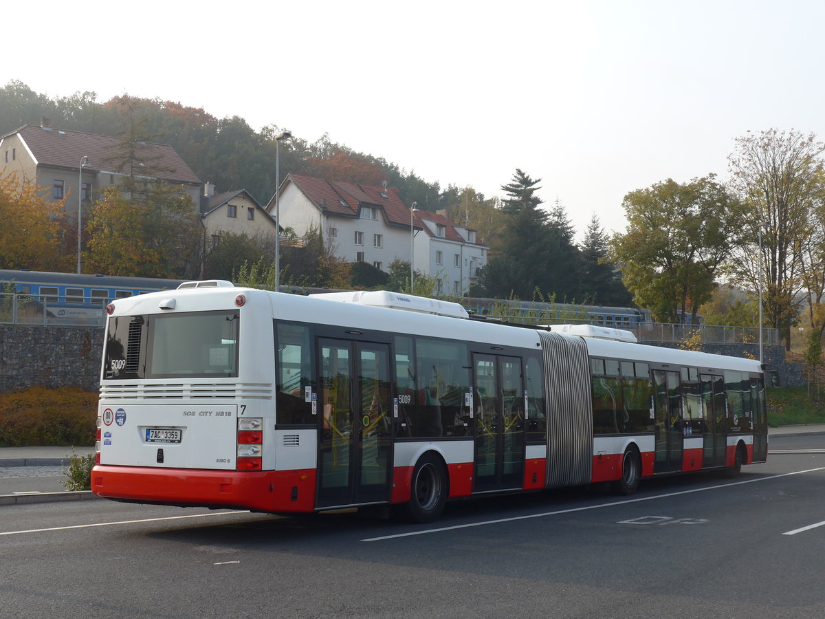 (198'527) - DPP Praha - Nr. 5009/7AC 3359 - SOR am 19. Oktober 2018 in Praha, N�draz� Veleslav�n