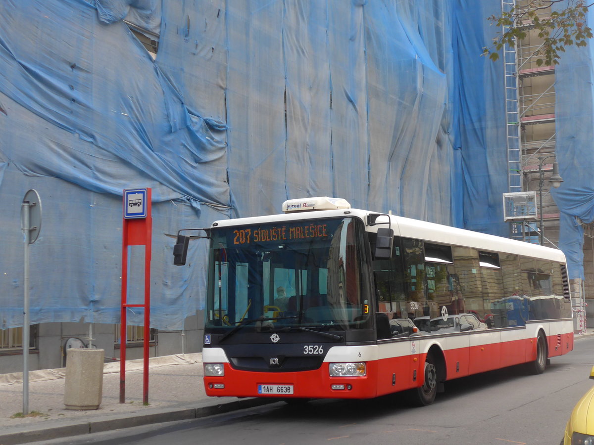 (198'756) - DPP Praha - Nr. 3526/1AH 6638 - SOR am 19. Oktober 2018 in Praha, Staromestsk�