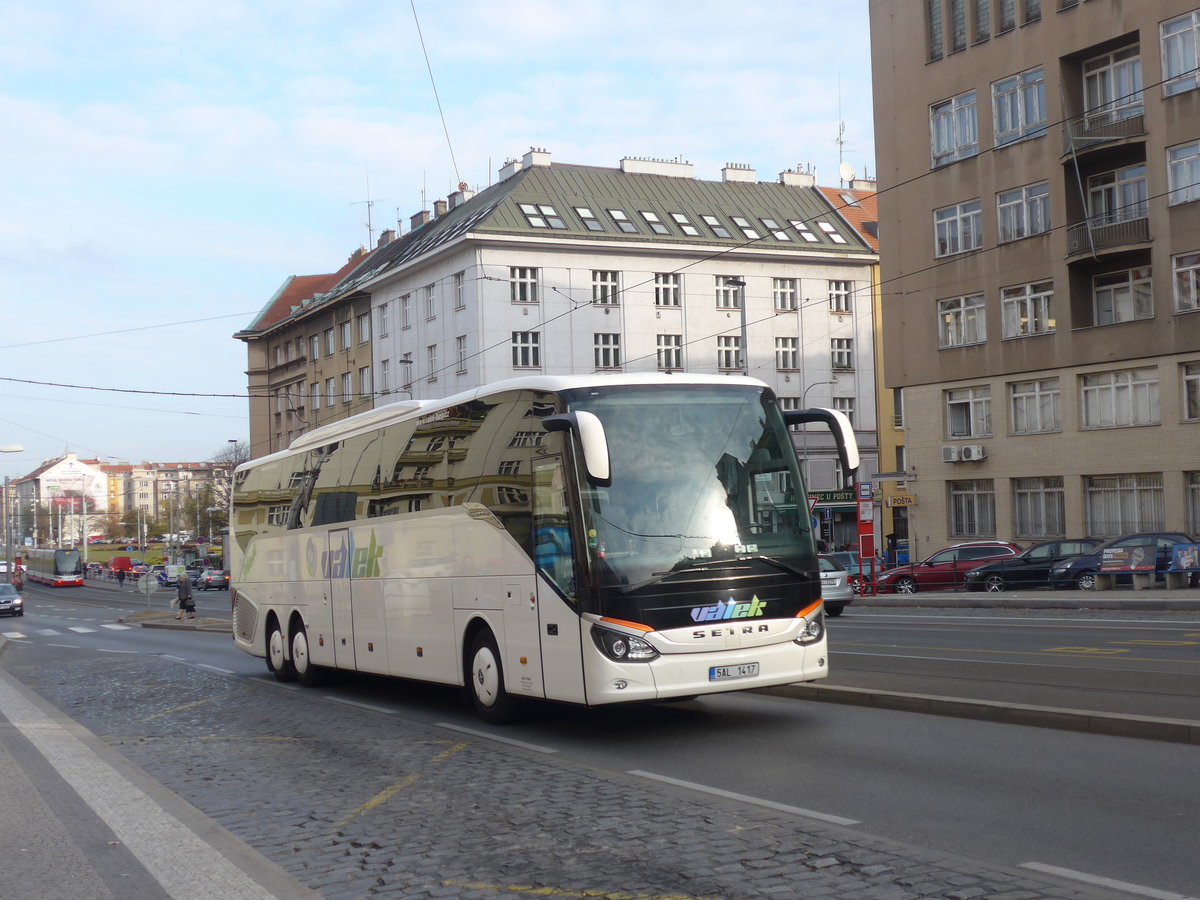 (198'778) - V�lek, Most - 5AL 1417 - Setra am 20. Oktober 2018 in Praha, Kafkova
