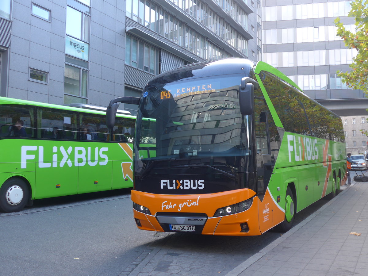 (198'967) - Schr�der, Langenau - UL-SC 870 - Neoplan am 21. Oktober 2018 in N�rnberg, Zentraler Busbahnhof