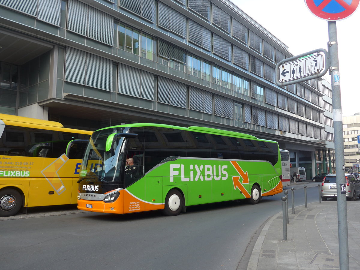 (198'968) - Aus Italien: Giotto Bus, Vicchio di Mugello - FC-642 PG - Setra am 21. Oktober 2018 in N�rnberg, Zentraler Busbahnhof