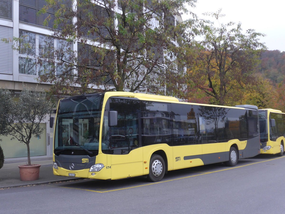 (199'170) - STI Thun - Nr. 174/BE 752'174 - Mercedes am 29. Oktober 2018 bei der Schiffl�ndte Thun